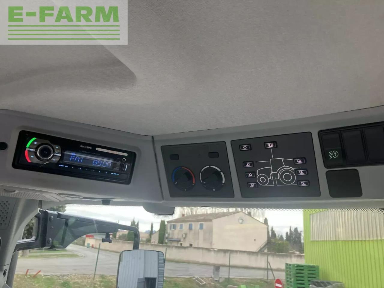 Farm tractor CLAAS axion 810 cmatic s5 cis CMATIC CIS: picture 9