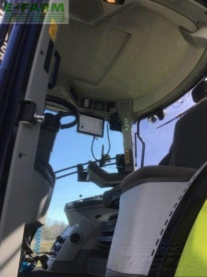 Farm tractor CLAAS axion 850: picture 6