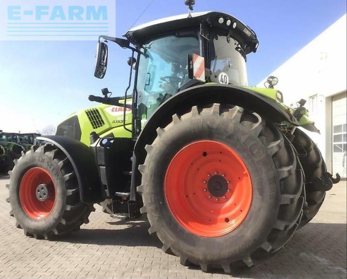 CLAAS axion 870 - Farm tractor: picture 3 CLAAS axion 870 - Farm tractor: picture 3