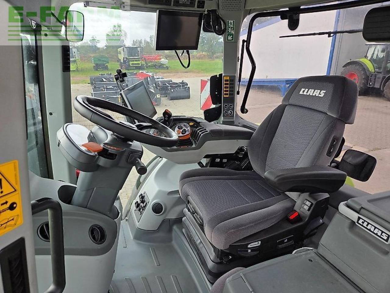 CLAAS axion 930 + cemis 1200 - Farm tractor: picture 5 CLAAS axion 930 + cemis 1200 - Farm tractor: picture 5