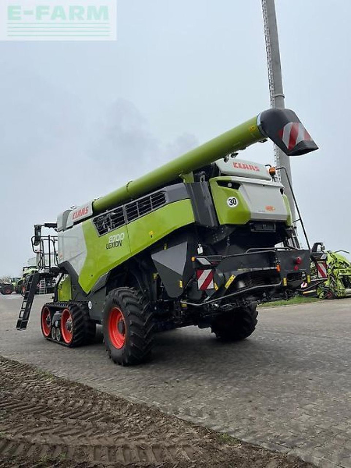 CLAAS lexion 8700 tt - Combine harvester: picture 4 CLAAS lexion 8700 tt - Combine harvester: picture 4
