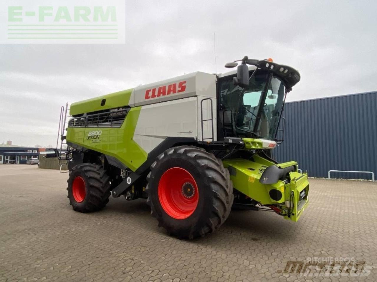 Combine harvester CLAAS lexion 8800 4wd: picture 12 Combine harvester CLAAS lexion 8800 4wd: picture 12