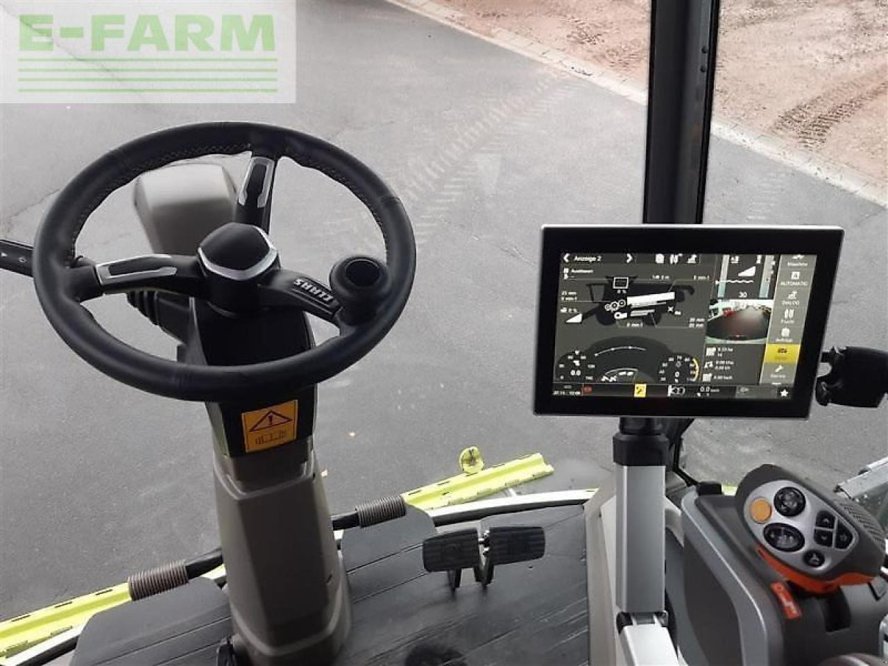 Combine harvester CLAAS mähdr. lexion 8600tt + v1080: picture 10