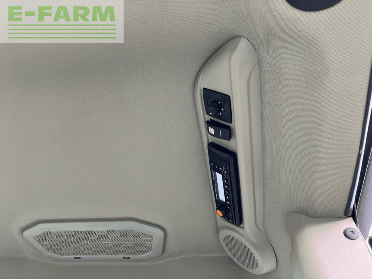 Farm tractor CLAAS nexos 240 m: picture 7