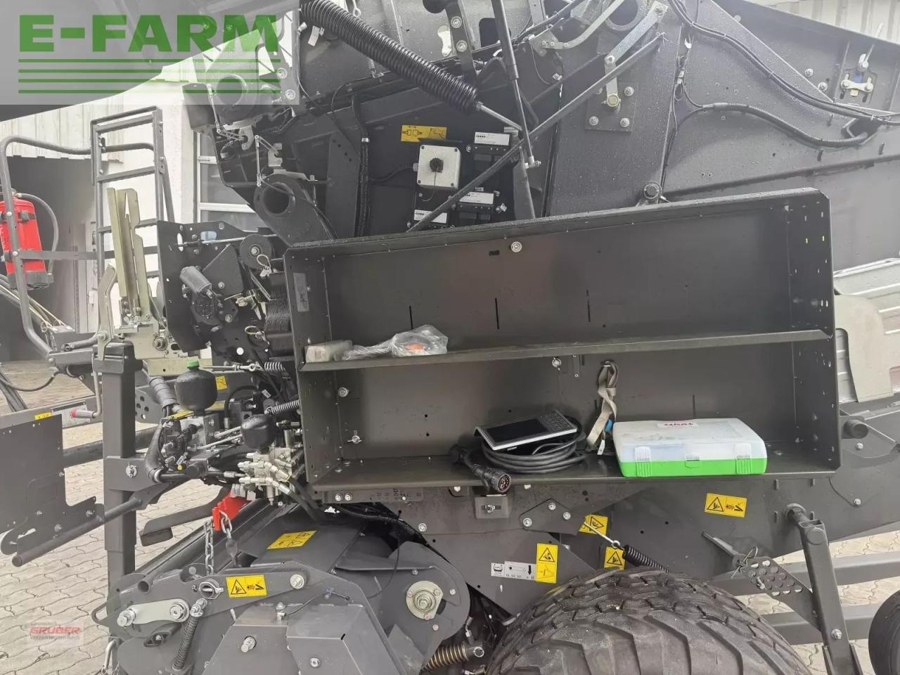 Square baler CLAAS variant 560 rc pro: picture 12