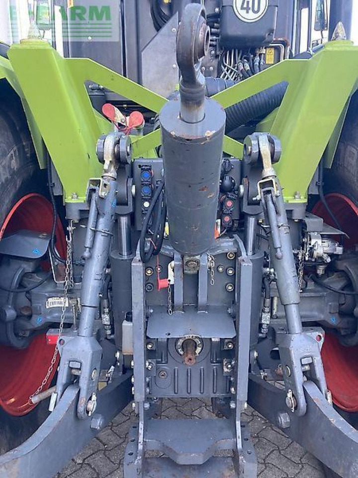 Farm tractor CLAAS xerion 3800 trac vc TRAC VC: picture 10
