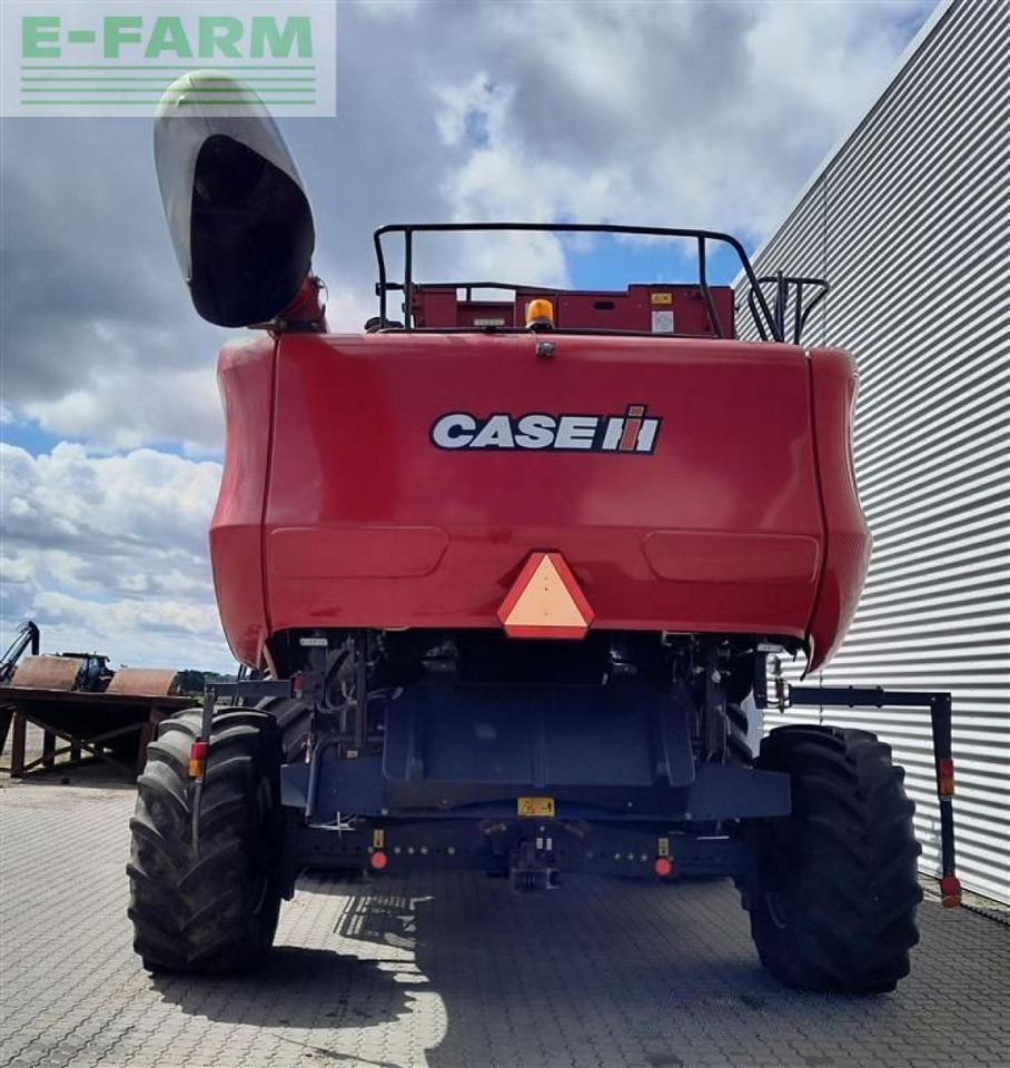 Combine harvester Case-IH 8010 med 30 fods skærebord: picture 7