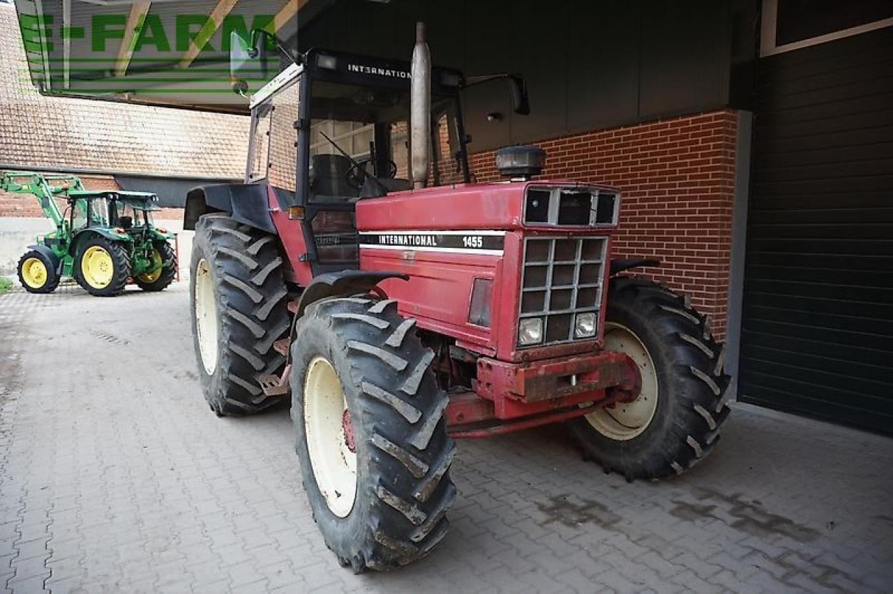 Case-IH ihc 1455 - Farm tractor: picture 2 Case-IH ihc 1455 - Farm tractor: picture 2