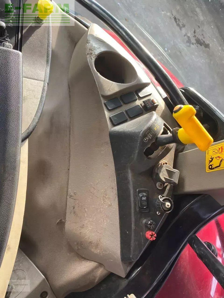 Farm tractor Case-IH maxxum 145 cvx CVX: picture 15 Farm tractor Case-IH maxxum 145 cvx CVX: picture 15