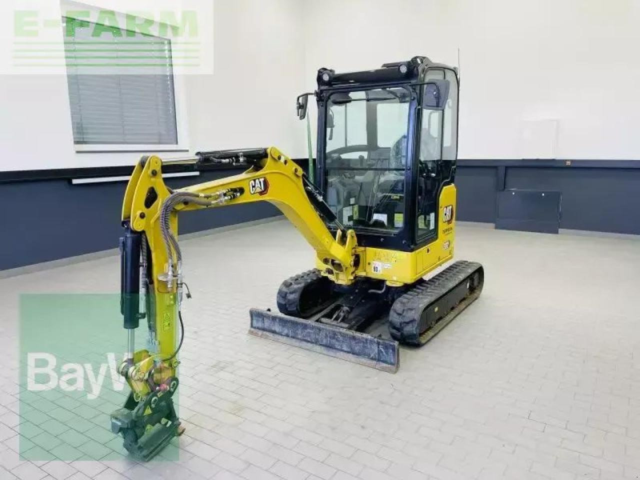 Mini excavator Caterpillar 302cr-05a: picture 9 Mini excavator Caterpillar 302cr-05a: picture 9