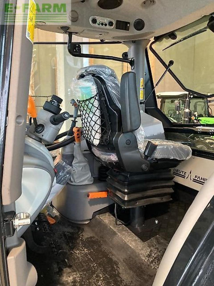 Farm tractor Deutz-Fahr 6125 c powershift PowerShift: picture 23