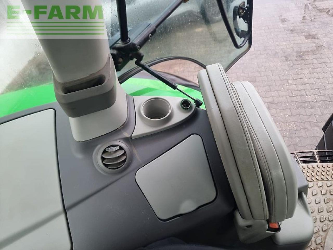 Farm tractor Deutz-Fahr agrotron 7250 ttv: picture 15