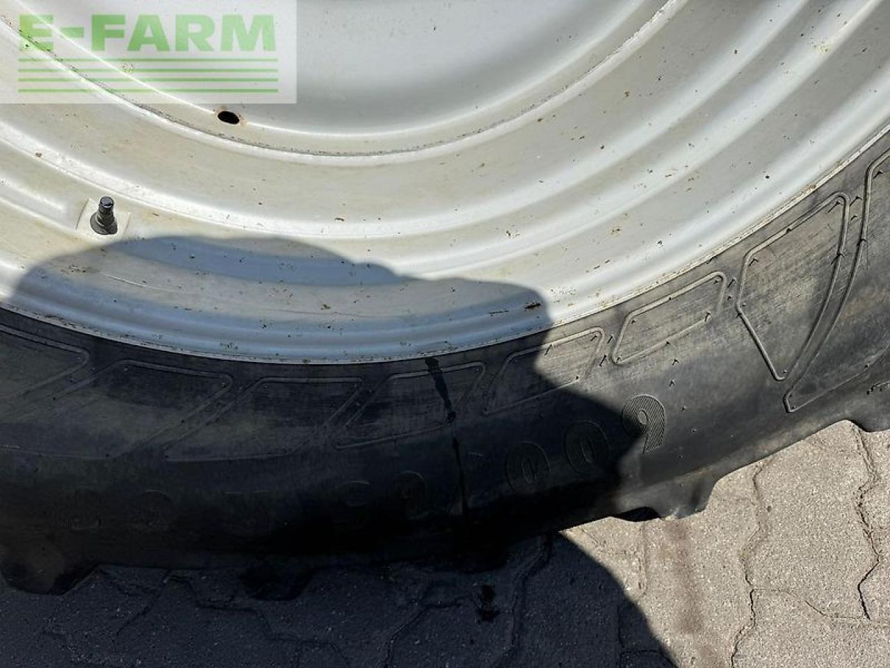 Farm tractor Deutz-Fahr agrotron m410: picture 11