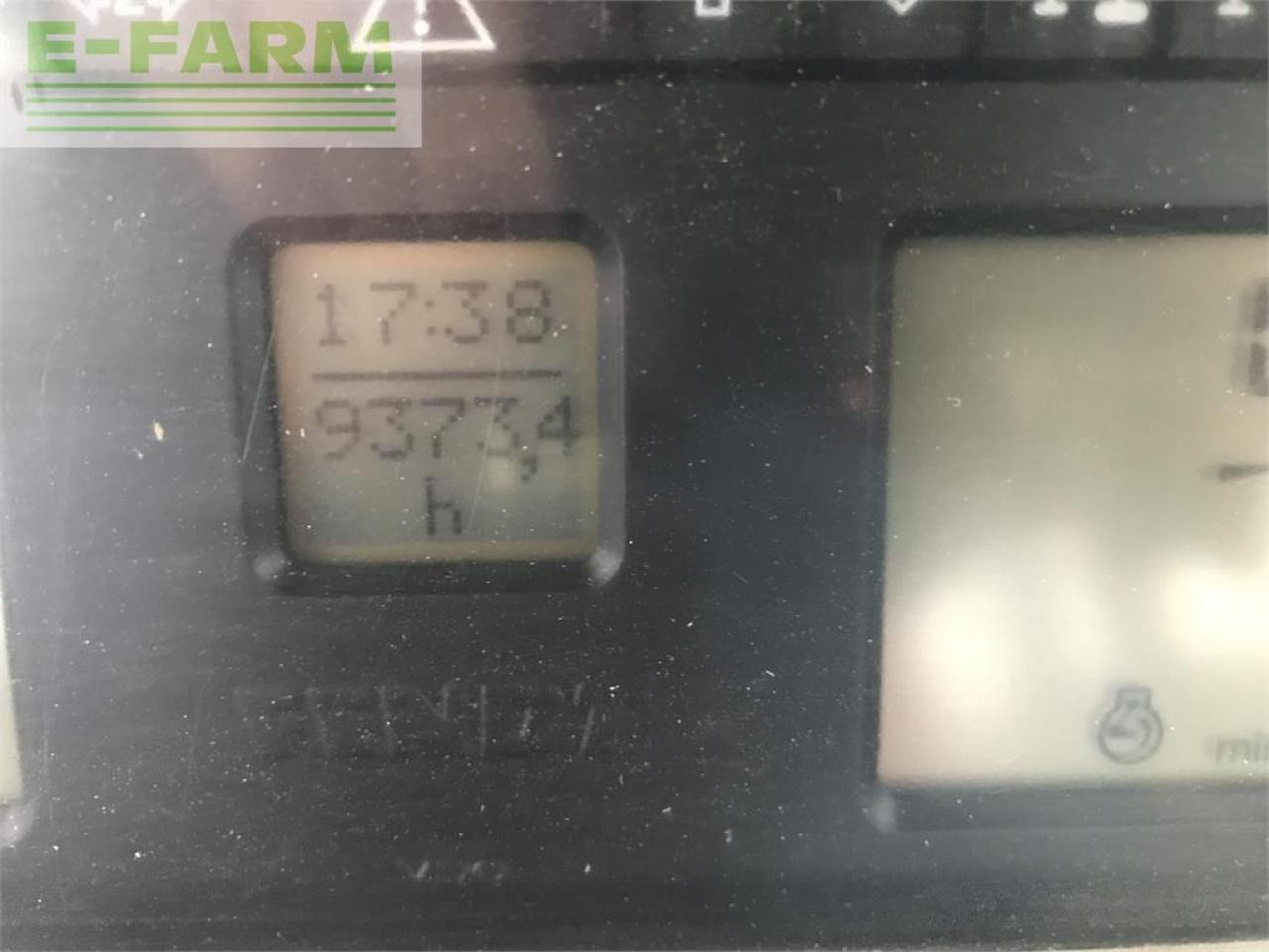 Farm tractor Fendt 411 com2: picture 6 Farm tractor Fendt 411 com2: picture 6