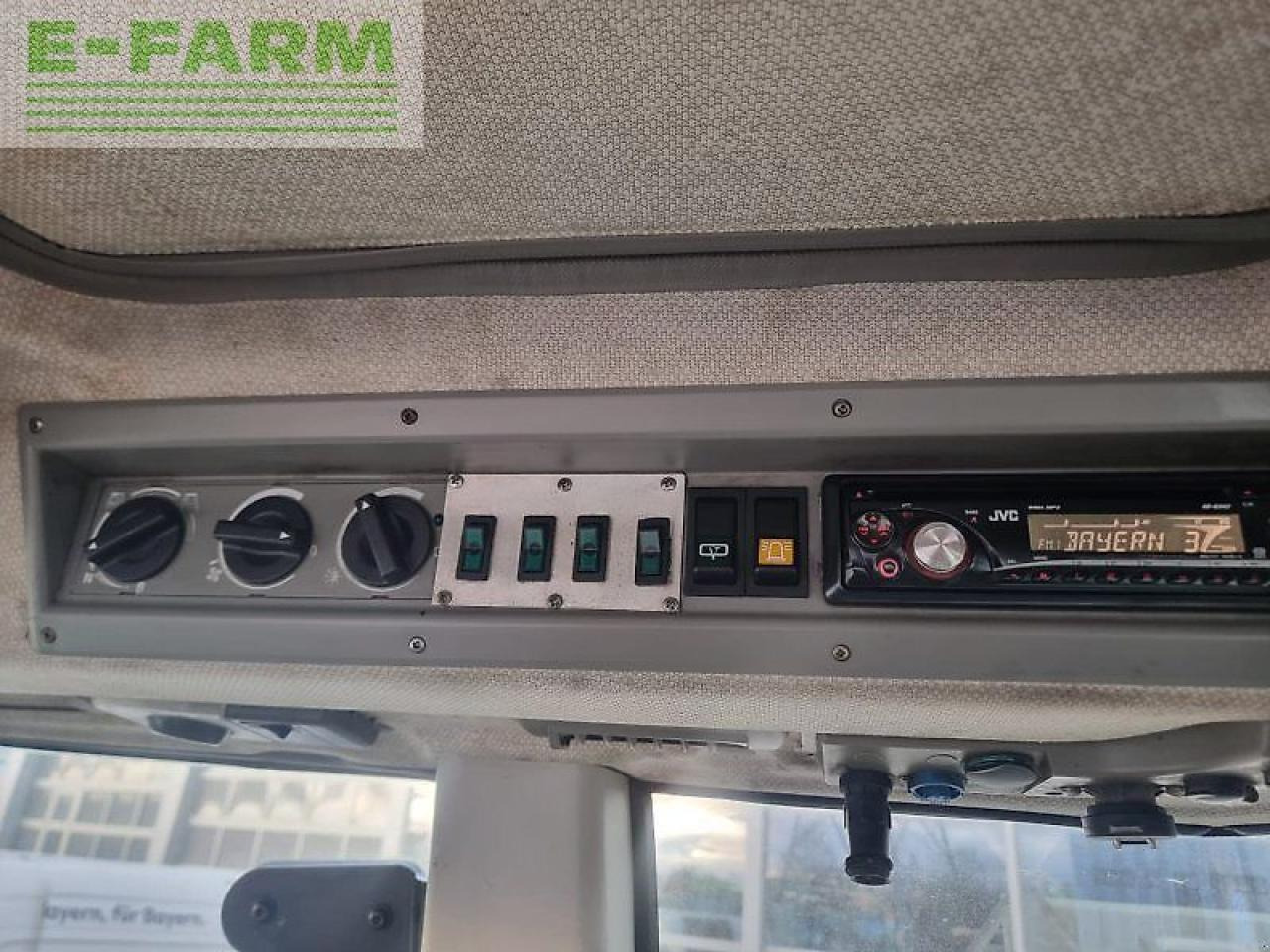 Farm tractor Fendt 718 vario comiii: picture 14
