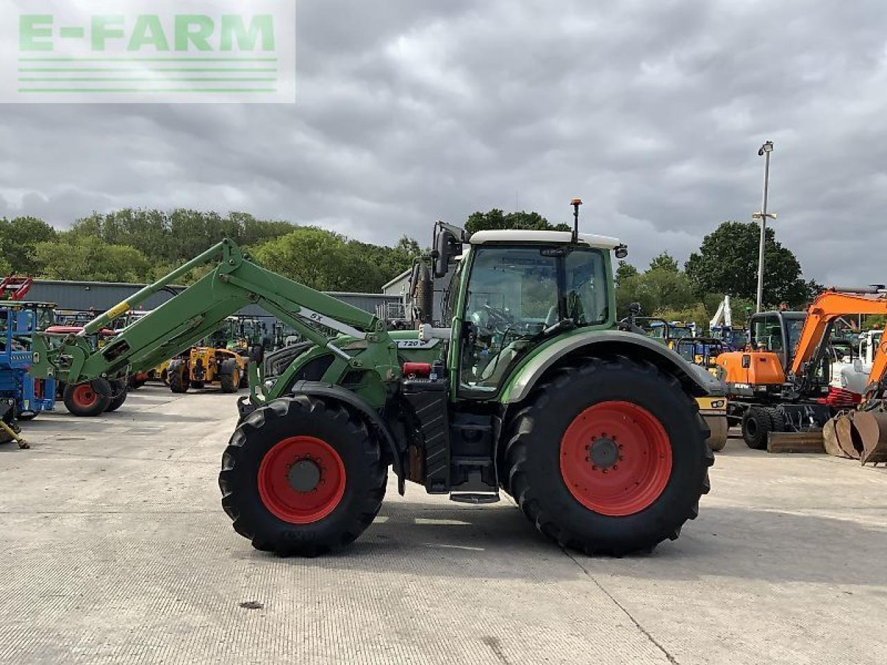 Farm tractor Fendt 720 (st23641): picture 6