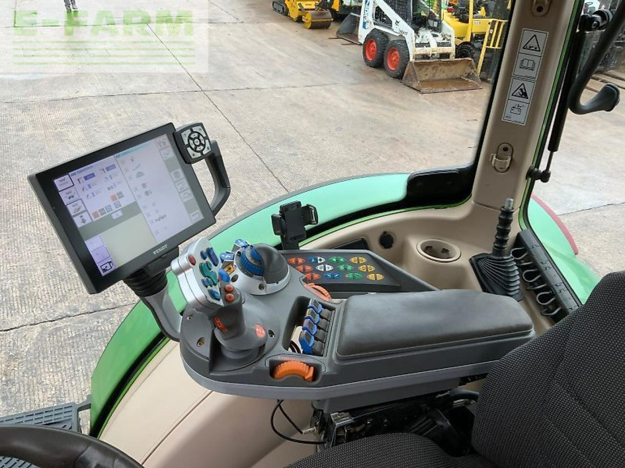 Farm tractor Fendt 724 profi plus tractor (st23447): picture 23