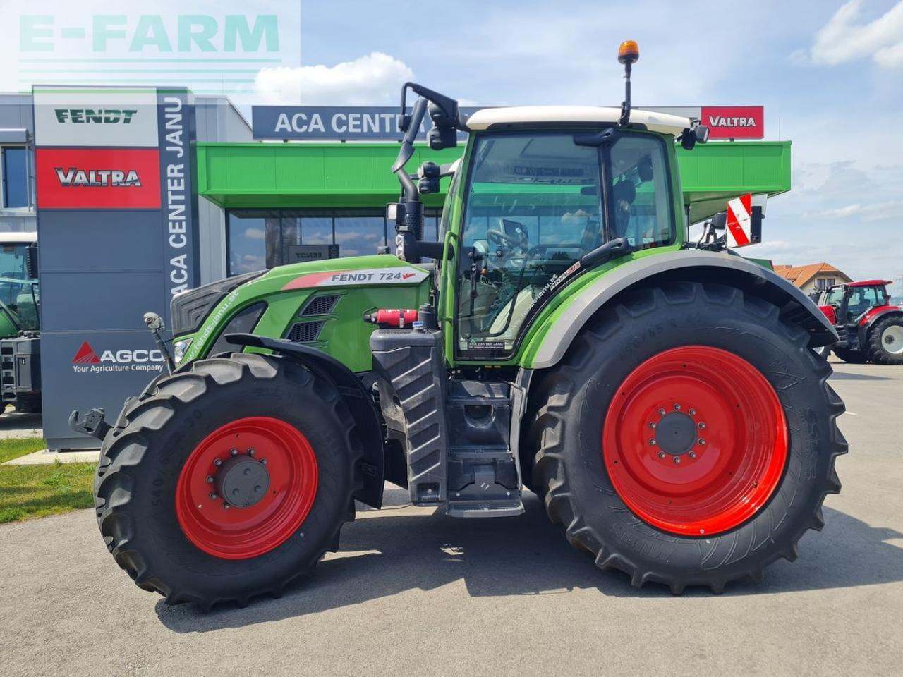 Fendt 724 vario - Farm tractor: picture 3 Fendt 724 vario - Farm tractor: picture 3