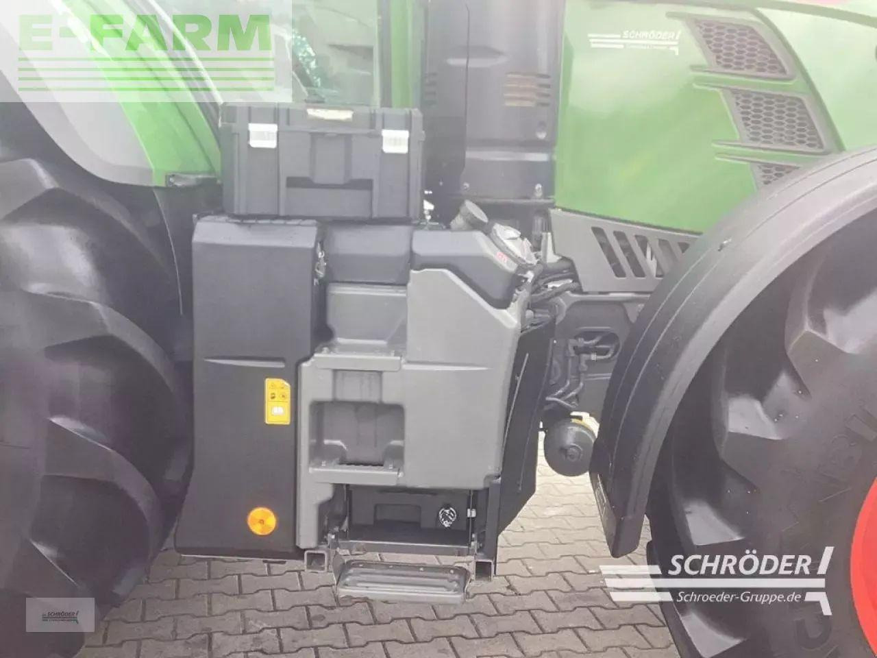 Farm tractor Fendt 724 vario gen6 profi plus ProfiPlus: picture 8