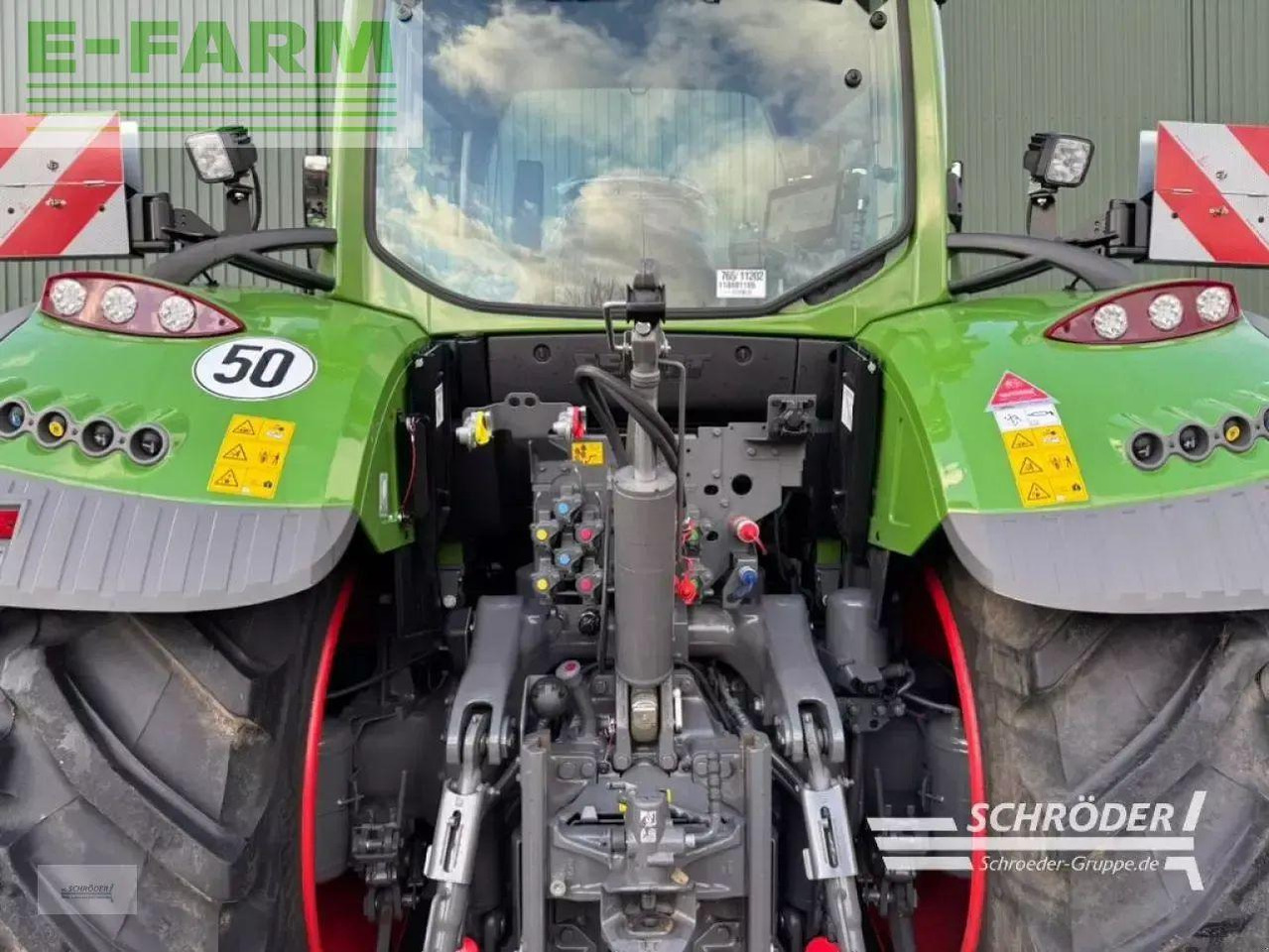 Farm tractor Fendt 724 vario gen6 profi plus ProfiPlus: picture 6