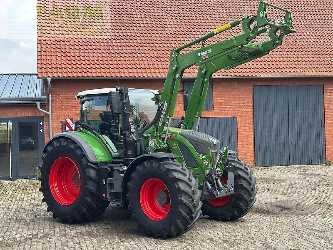 Fendt 724 vario gen6 profi plus *vollausstattung* ProfiPlus - Farm tractor: picture 4 Fendt 724 vario gen6 profi plus *vollausstattung* ProfiPlus - Farm tractor: picture 4