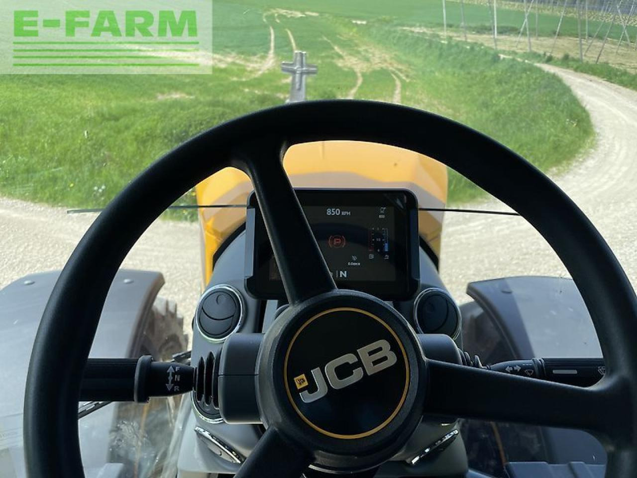 Farm tractor JCB fastrac 8330 icon: picture 10