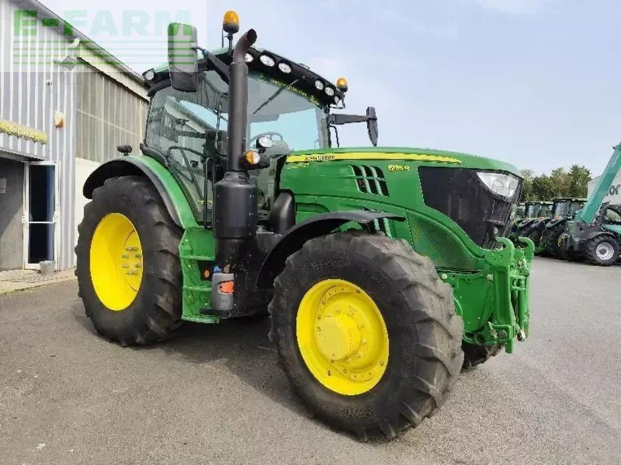 John Deere 6135r - Farm tractor: picture 2 John Deere 6135r - Farm tractor: picture 2