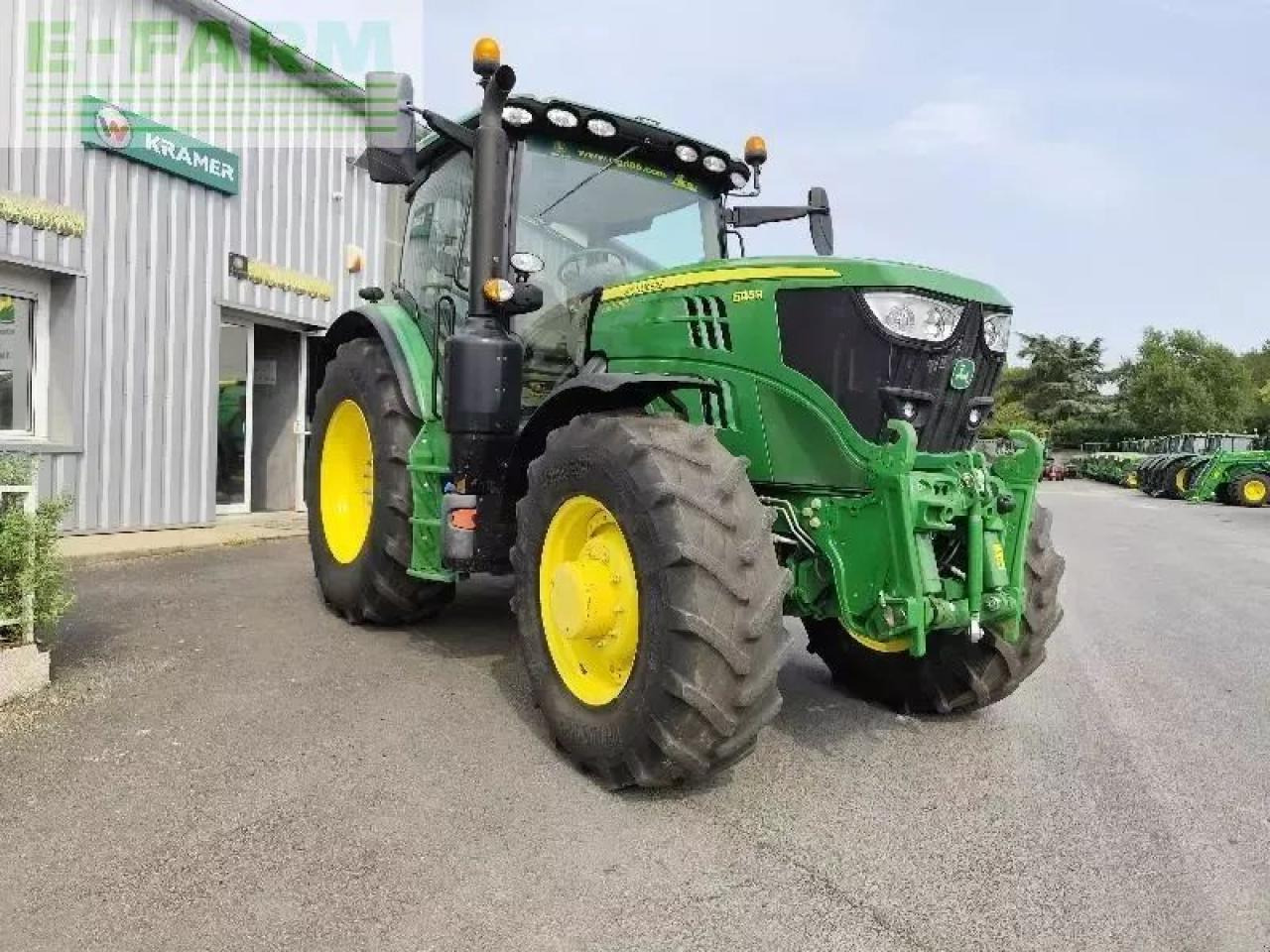 John Deere 6135r - Farm tractor: picture 1 John Deere 6135r - Farm tractor: picture 1
