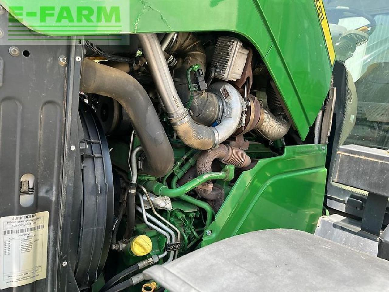 Farm tractor John Deere 6155 r: picture 7