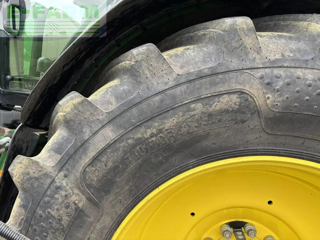 Farm tractor John Deere 6250r: picture 22