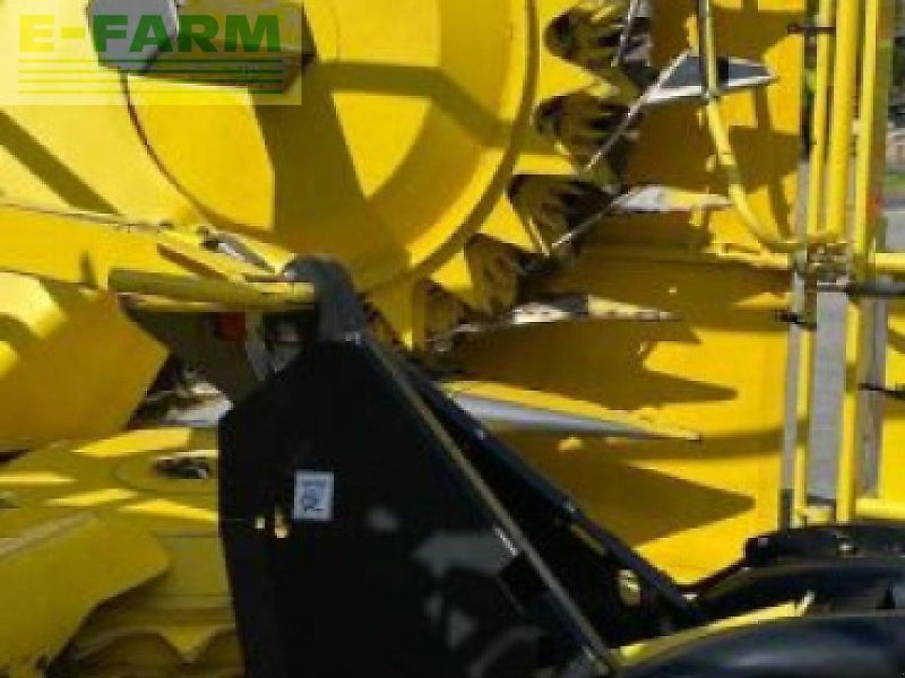 Forage harvester John Deere 8400i stalkbuster: picture 16