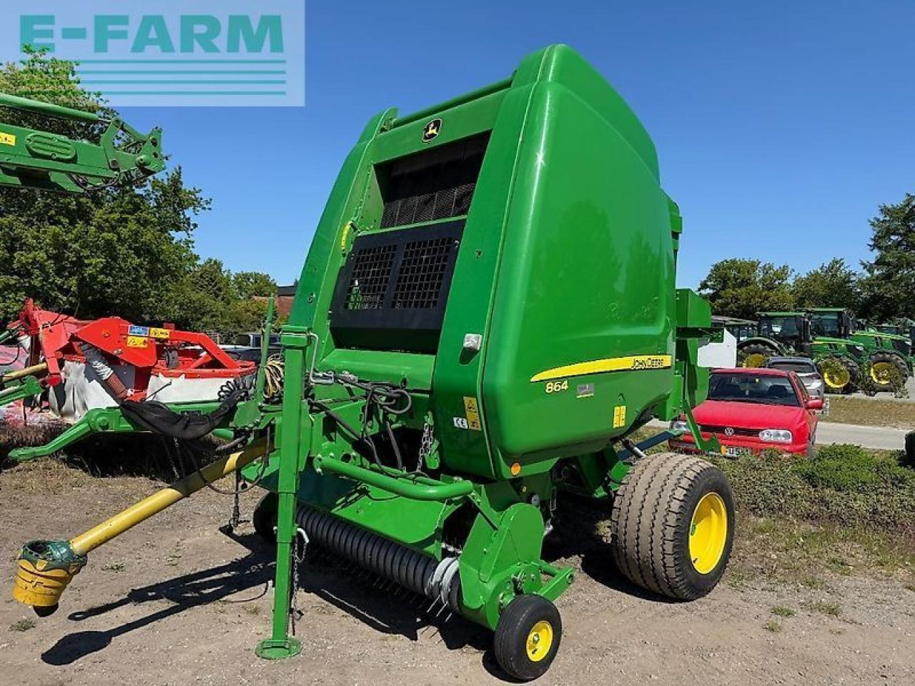 John Deere 864 - Square baler: picture 1 John Deere 864 - Square baler: picture 1