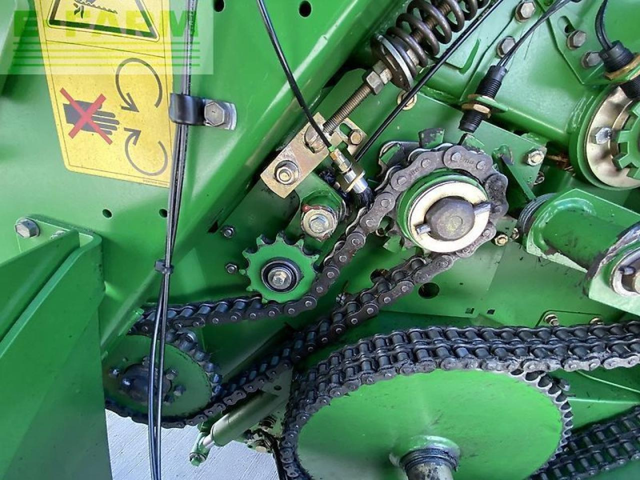 Square baler John Deere 864: picture 16 Square baler John Deere 864: picture 16