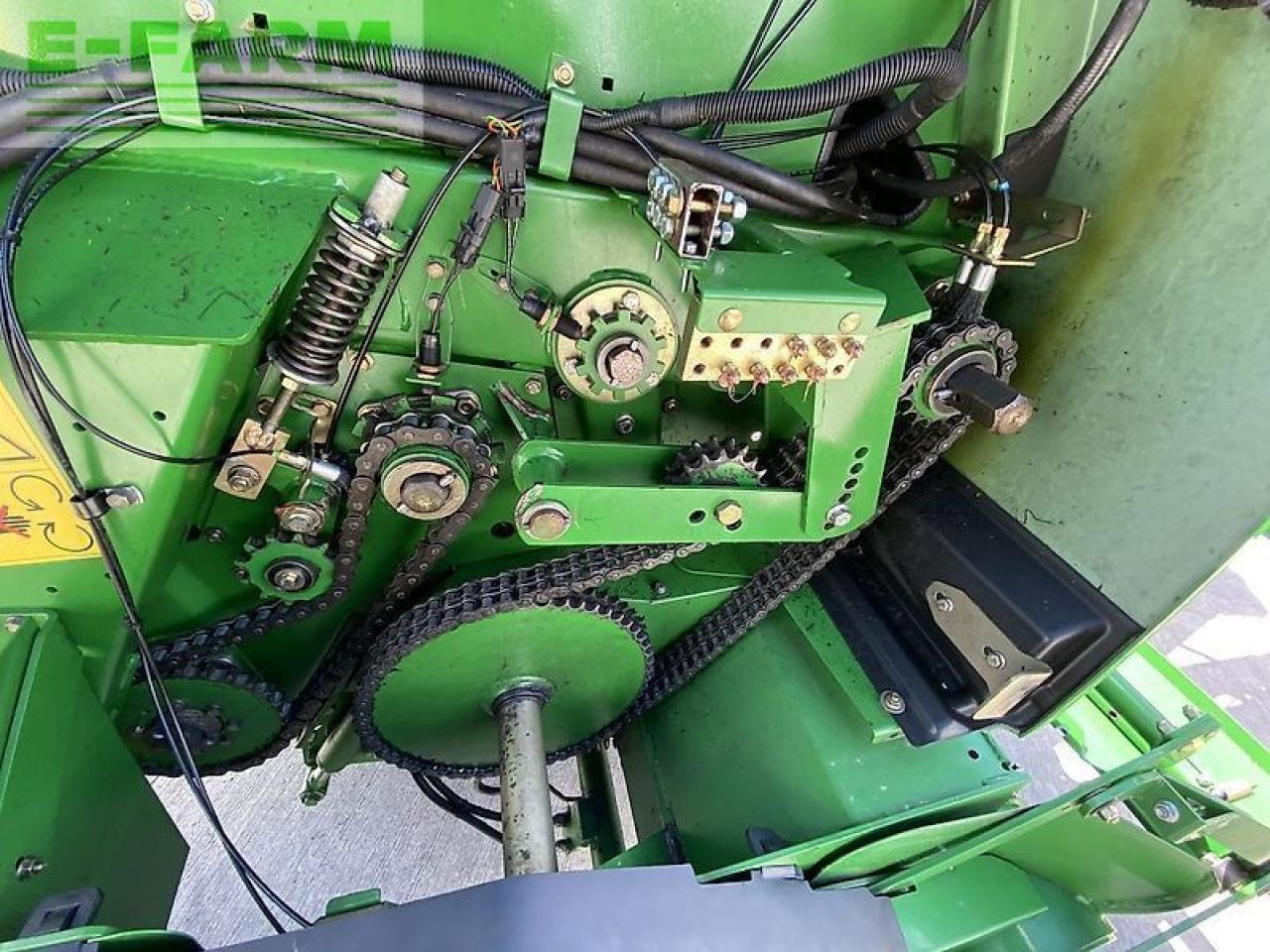 Square baler John Deere 864: picture 13 Square baler John Deere 864: picture 13