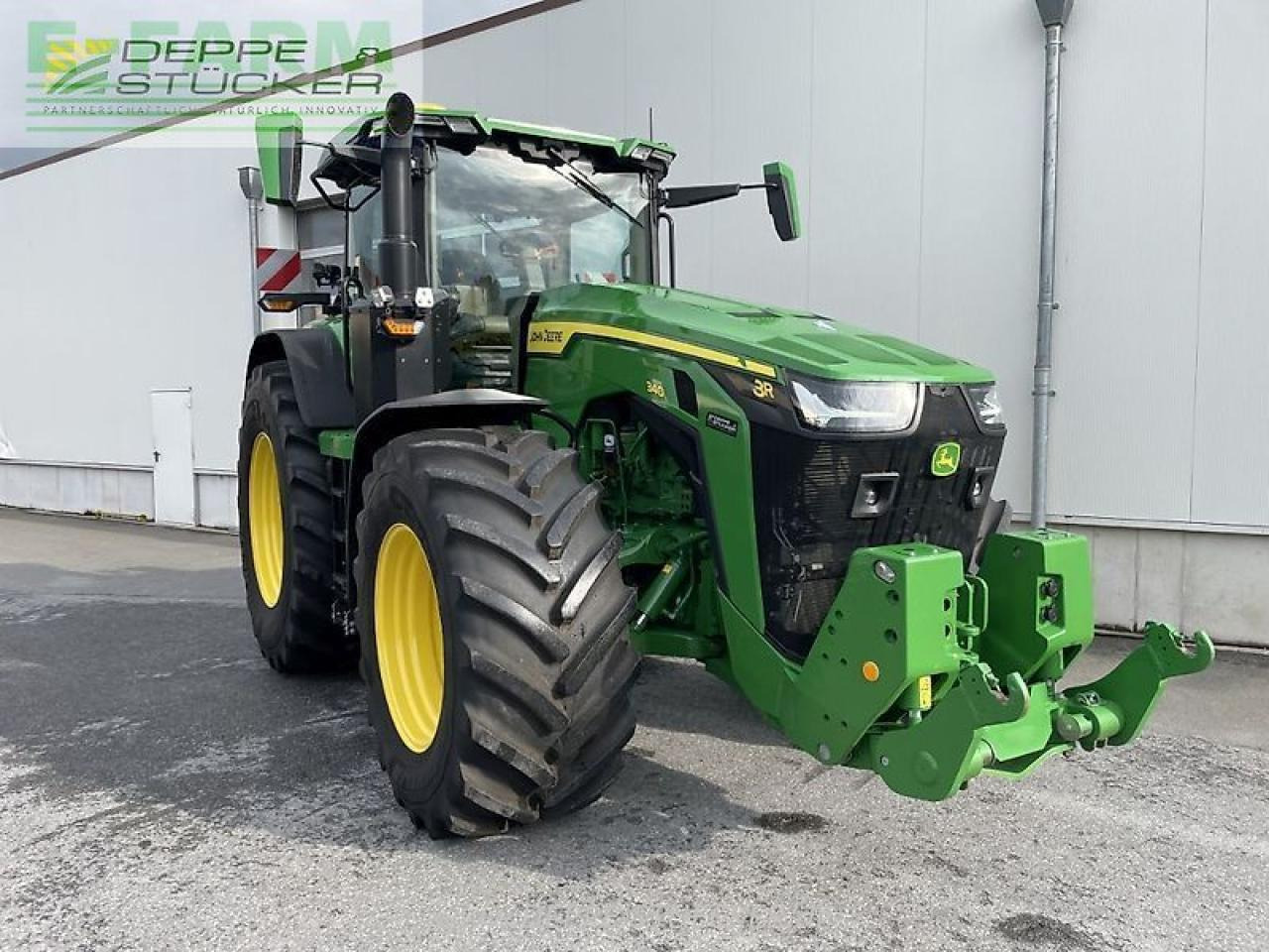 John Deere 8r 340 - Farm tractor: picture 2 John Deere 8r 340 - Farm tractor: picture 2