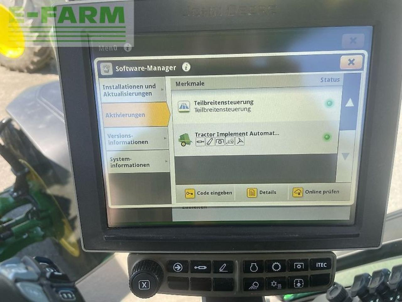 Farm tractor John Deere 8r370 / 8r 370: picture 14