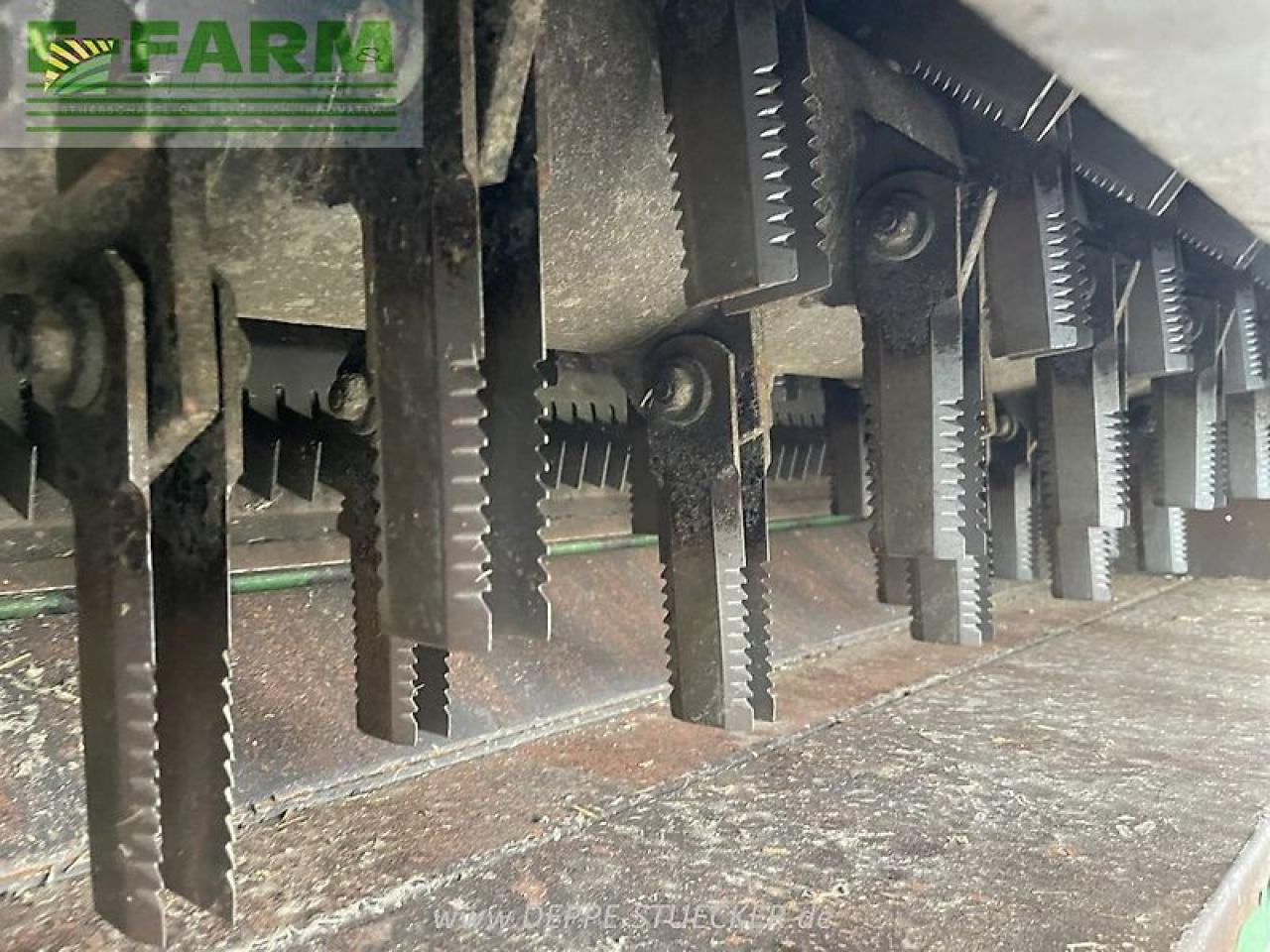 Combine harvester John Deere t560 hillmaster mit 620r und rapstisch: picture 9