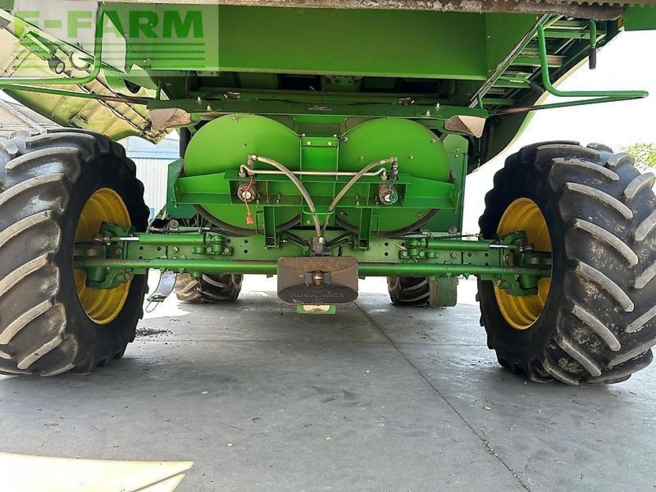 Combine harvester John Deere t660: picture 26