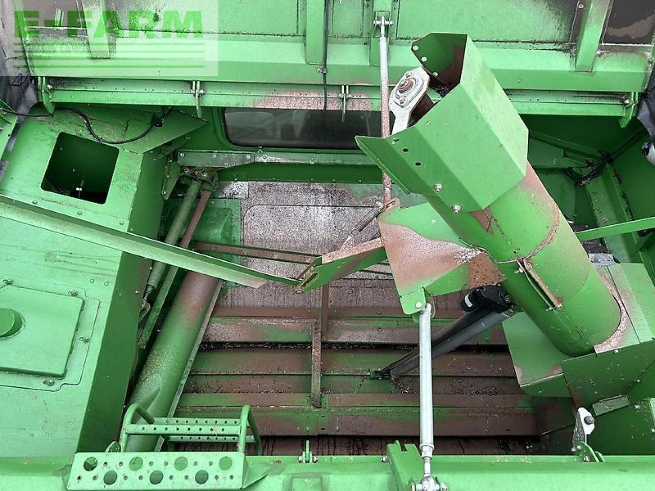 John Deere t670 - Combine harvester: picture 4 John Deere t670 - Combine harvester: picture 4