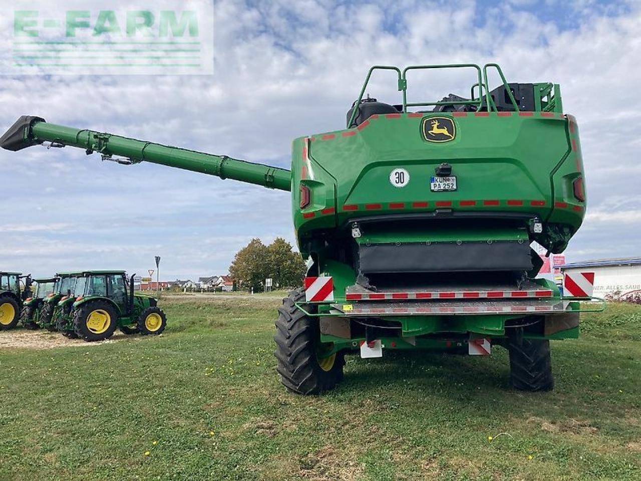 Combine harvester John Deere x9 1100: picture 6