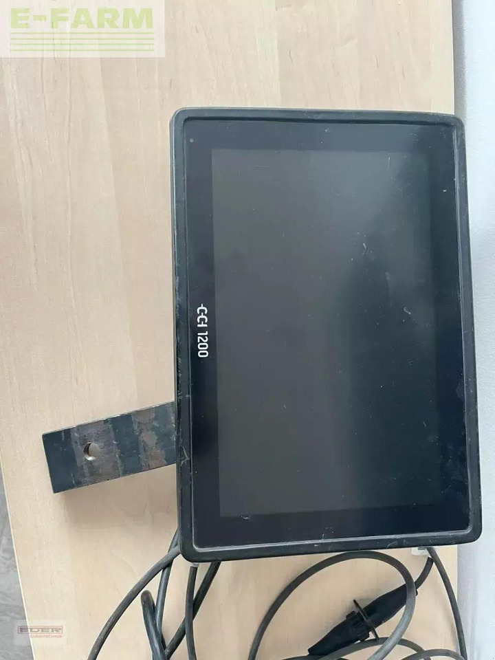 Square baler Krone comprima cf 155 xc + cci 1200 terminal: picture 12 Square baler Krone comprima cf 155 xc + cci 1200 terminal: picture 12