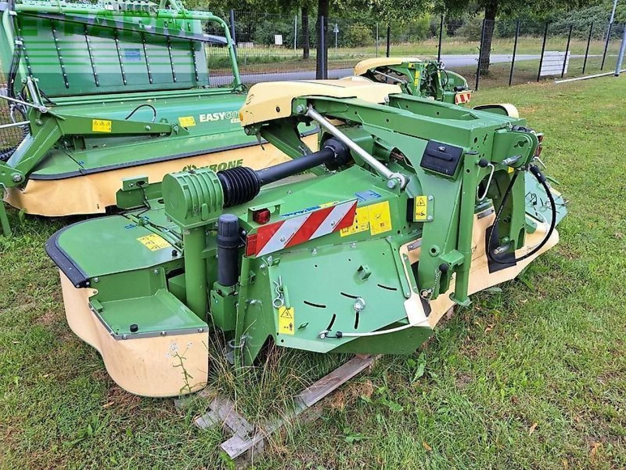 Krone easy cut f 320 cv - Mower: picture 2 Krone easy cut f 320 cv - Mower: picture 2
