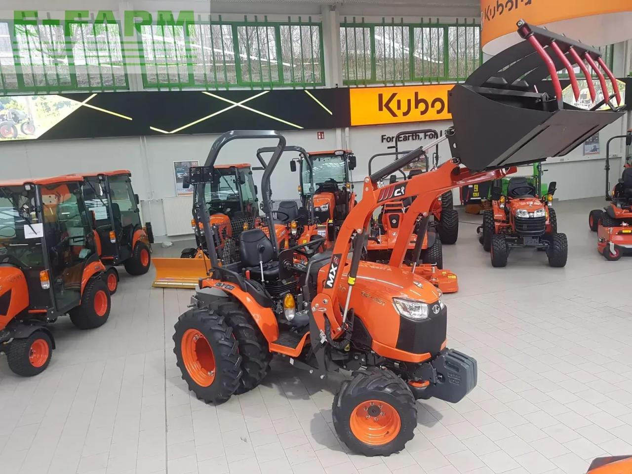 Farm tractor Kubota b2-261 hydrostat: picture 9