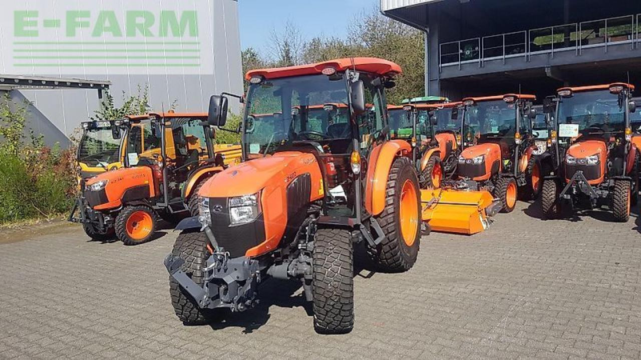Farm tractor Kubota l2-622h cab: picture 8