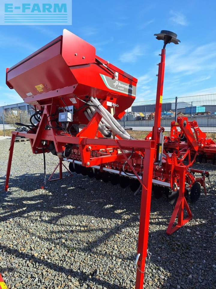 Kverneland s-drill - Seed drill: picture 1 Kverneland s-drill - Seed drill: picture 1