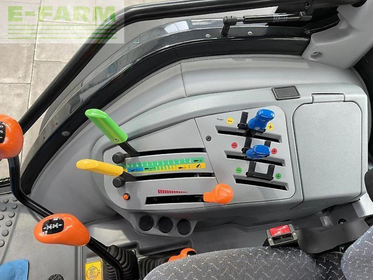 Farm tractor Lamborghini r 2.70 target dt: picture 11 Farm tractor Lamborghini r 2.70 target dt: picture 11