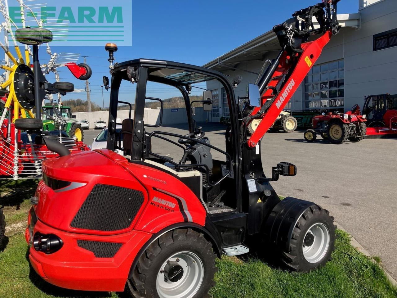 Compact loader Manitou mla5-50: picture 6