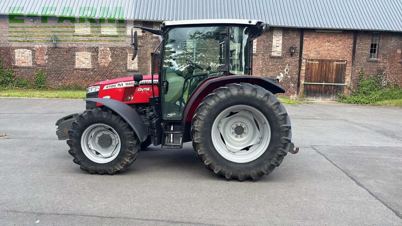 Massey Ferguson 4709 m dyna-2 - Farm tractor: picture 2 Massey Ferguson 4709 m dyna-2 - Farm tractor: picture 2