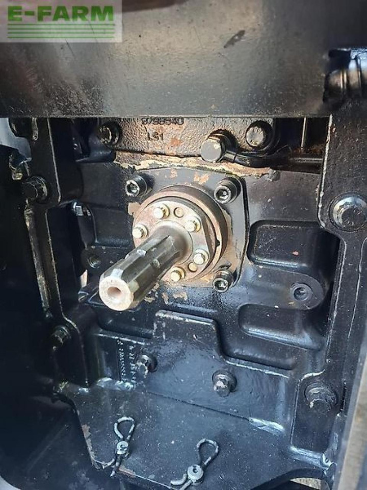 Farm tractor Massey Ferguson 6475: picture 30 Farm tractor Massey Ferguson 6475: picture 30