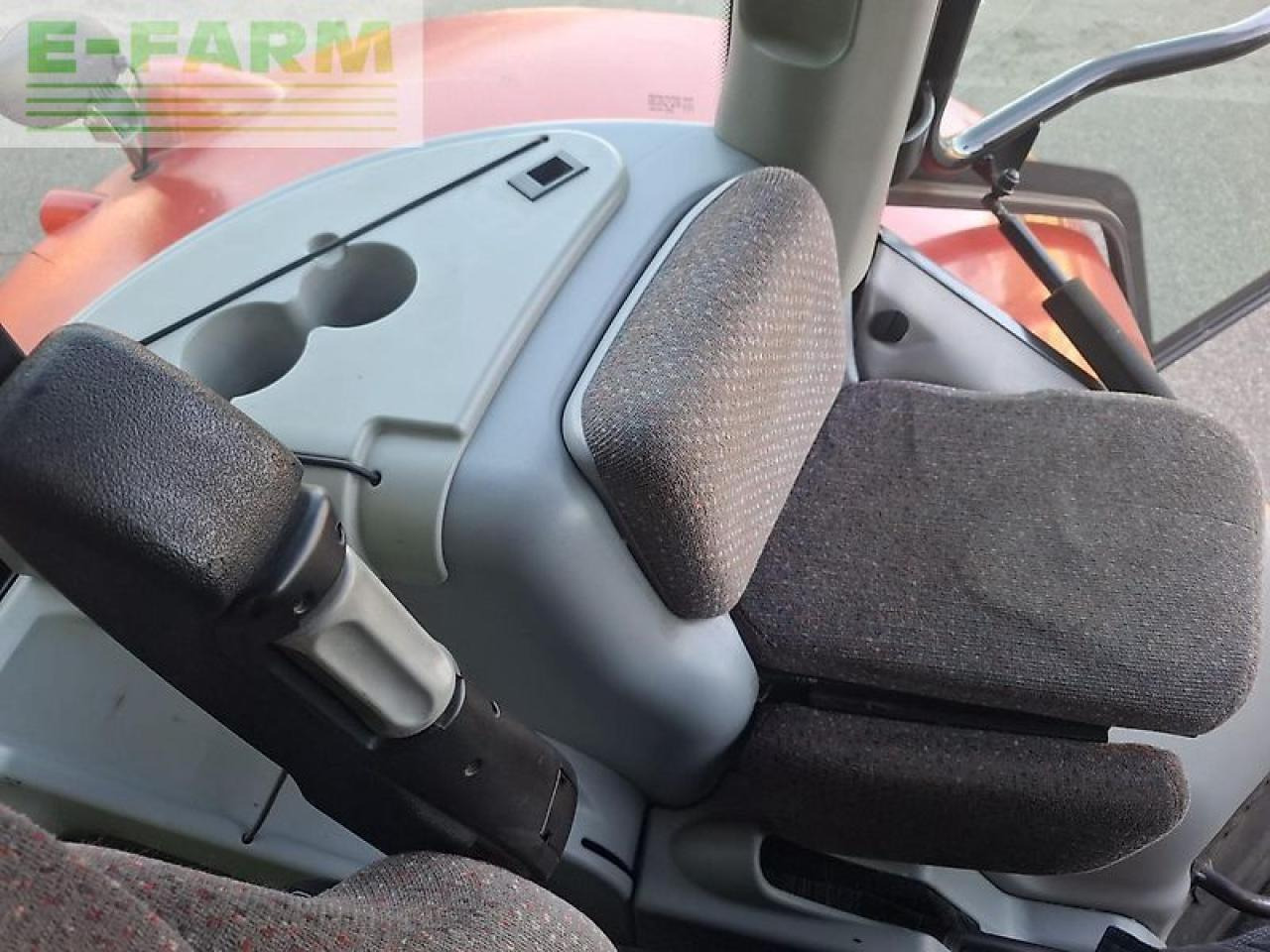 Farm tractor Massey Ferguson 6475: picture 17 Farm tractor Massey Ferguson 6475: picture 17